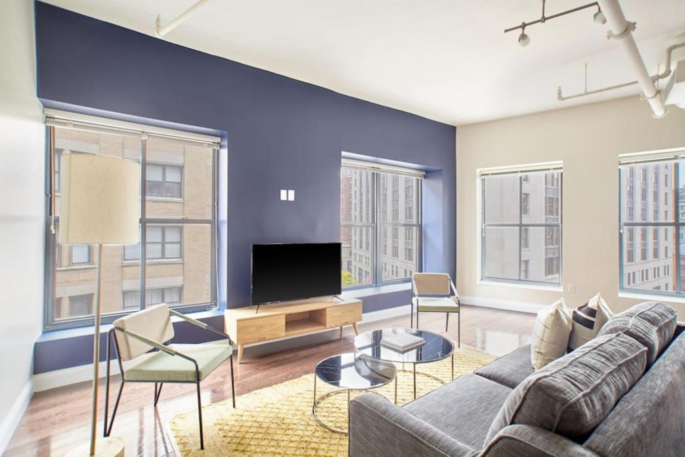 Open Air 2br In Fidi Close To Everything